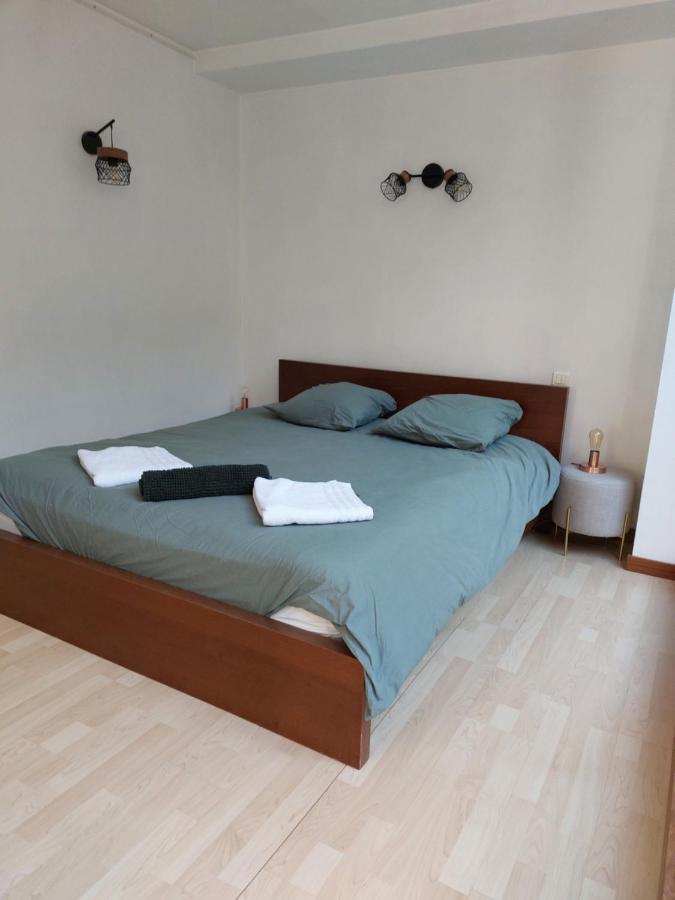 Le Peyrot*** Coeur De Ville 55M² Avec Patio Rodez Zewnętrze zdjęcie